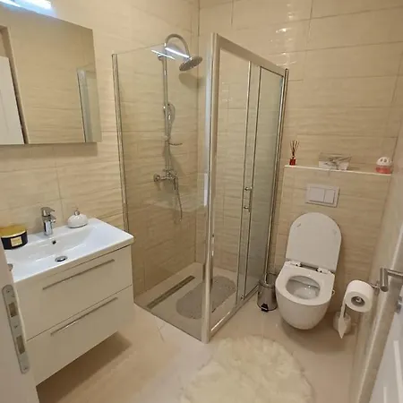 Blue Lake, - Makarska Apartment