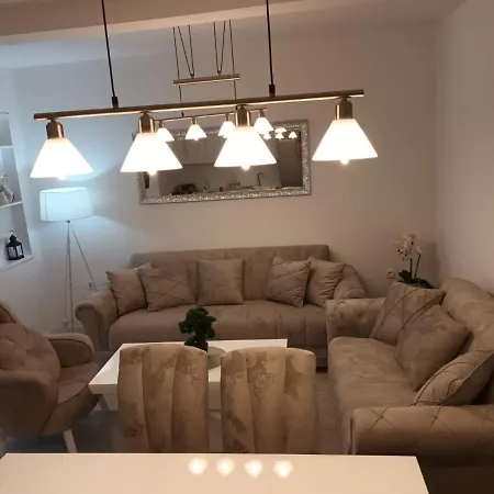 Blue Lake, - Makarska Apartment *