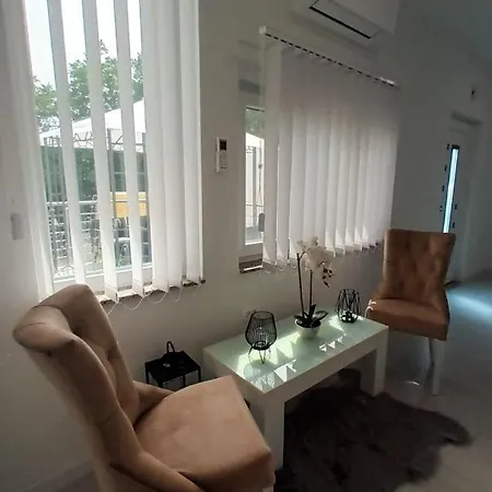 Blue Lake, - Makarska Apartment Imotski