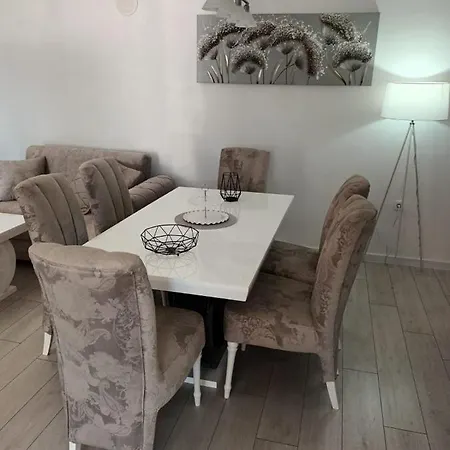 Blue Lake, - Makarska Apartment